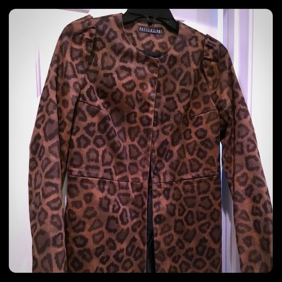Potter's Pot Jackets & Coats Potters Pot Leopard Print Jacket Size